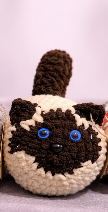 Chat miche au crochet